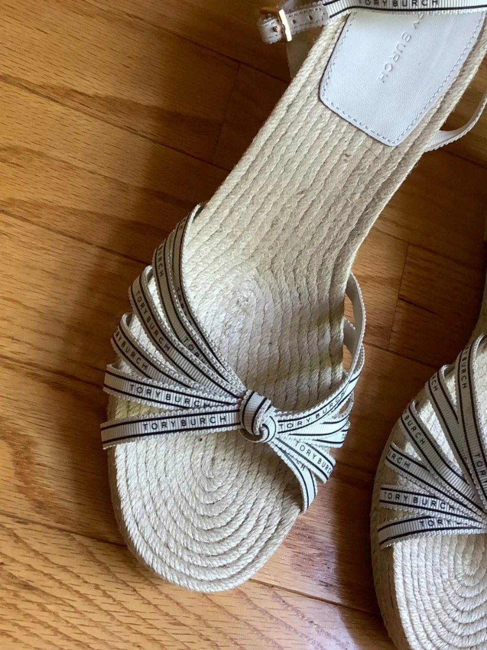 TORY BURCH Tory Ribbon Wedge Espadrille Cream/Black SZ 9.5 NWOT